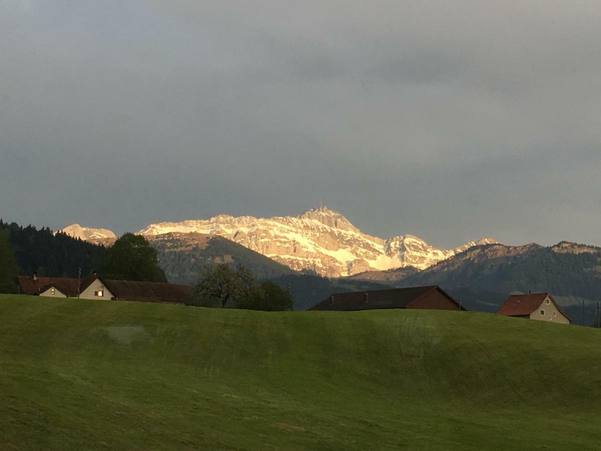 Bnb Chezlise Urnäsch Exteriör bild